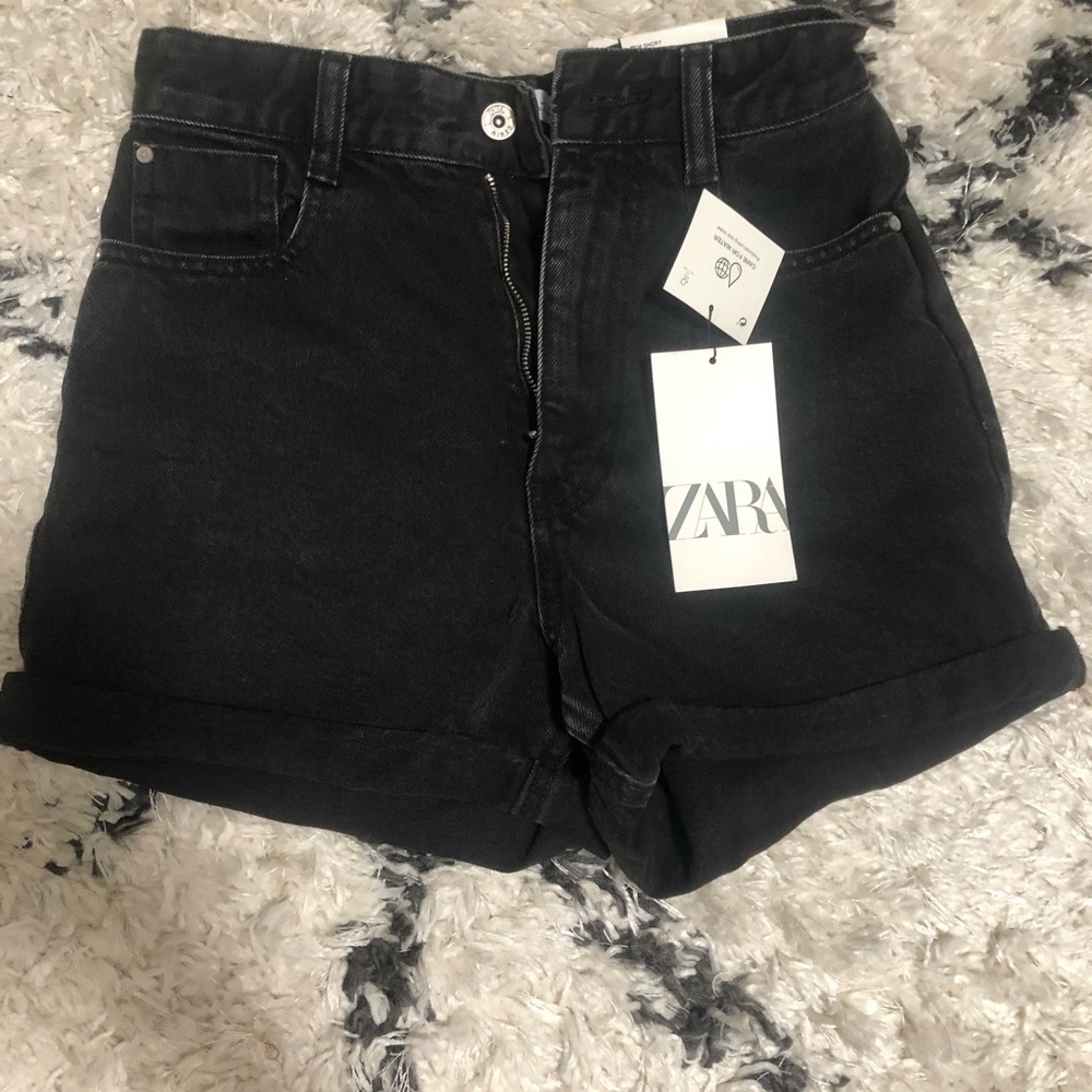 Zara mom shorts, never worn